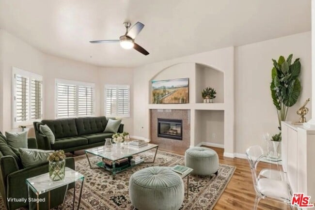 15804 Crest Ln in Gardena, CA - Building Photo - Building Photo