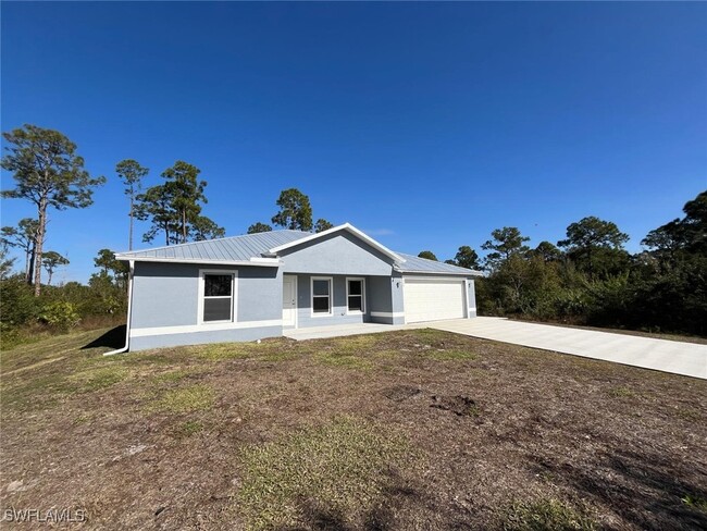 555 Yeehaw Ave in Clewiston, FL - Building Photo - Building Photo