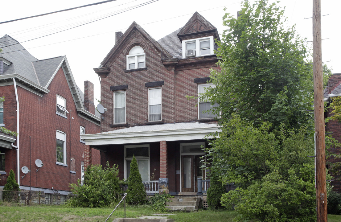 309 S Aiken Ave in Pittsburgh, PA - Foto de edificio