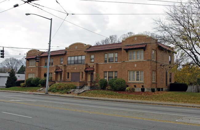 542-544 Salem Ave in Dayton, OH - Foto de edificio - Building Photo