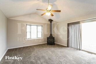 10100 E 63rd St in Indianapolis, IN - Building Photo - Building Photo