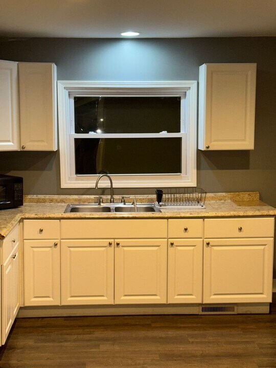 614 N Liberty St in New Castle, PA - Building Photo