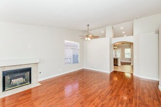 5208 Still Breeze Ave in Las Vegas, NV - Building Photo - Building Photo