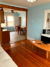 44 Woodbine St in Quincy, MA - Foto de edificio - Building Photo