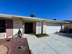 27174 Embassy St in Menifee, CA - Building Photo - Building Photo