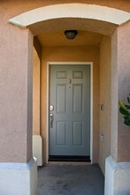 33570 Emerson Way in Temecula, CA - Building Photo - Building Photo