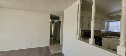 1301 Madison Ave in Las Vegas, NV - Building Photo - Building Photo