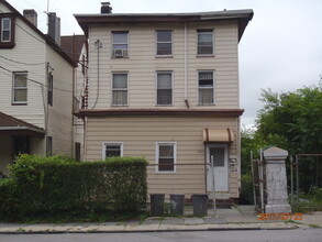 263 Warburton Ave in Yonkers, NY - Building Photo - Primary Photo