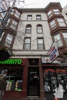 2900 N Broadway in Chicago, IL - Building Photo
