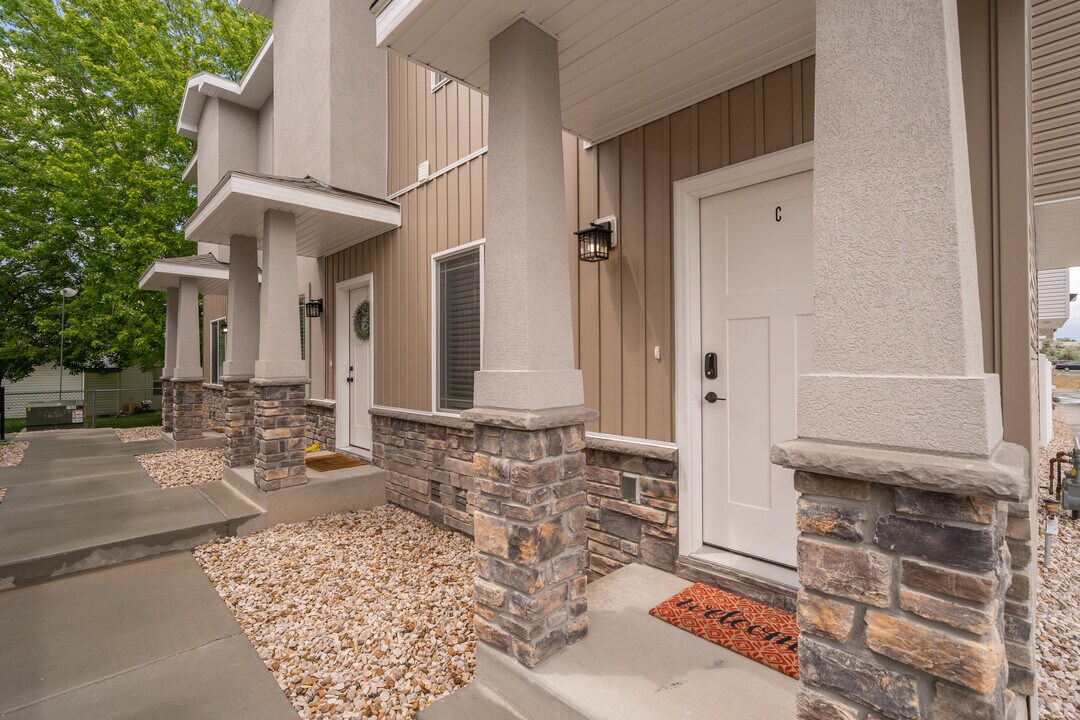 712 S Saturn Ave in Idaho Falls, ID - Building Photo