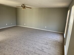 425 W Spruce Ave in Midland, TX - Building Photo - Building Photo