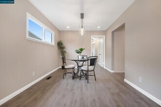1338 S 57th St in Richmond, CA - Building Photo - Building Photo