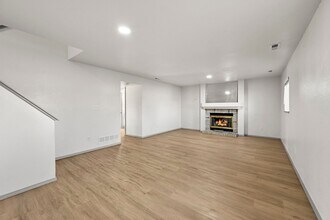 330 Putnam Dr in Colorado Springs, CO - Building Photo - Building Photo