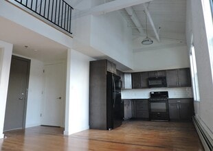69 King St in Dover, NJ - Building Photo - Building Photo