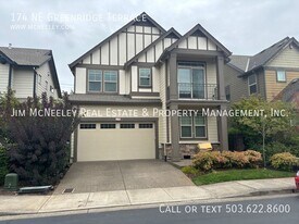174 NE Greenridge Terrace in Hillsboro, OR - Building Photo