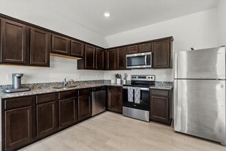 827 Grandin St in Davenport, FL - Building Photo - Building Photo