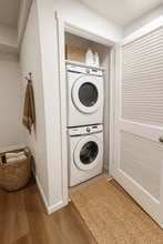 4253 Kinglet Dr NW in Edmonton, AB - Building Photo - Building Photo