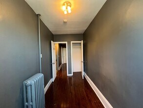 70 Brinkerhoff St, Unit 3 in Jersey City, NJ - Building Photo - Building Photo