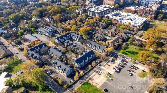 505 N Graham St in Charlotte, NC - Building Photo - Building Photo
