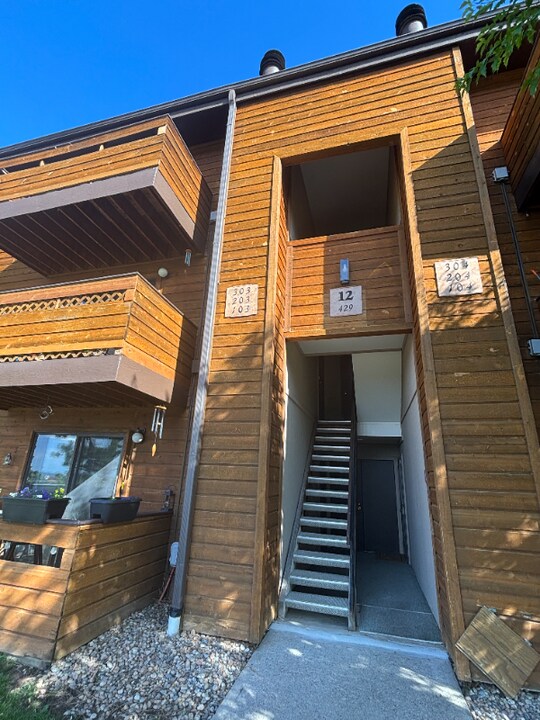 429 Wright St in Lakewood, CO - Building Photo