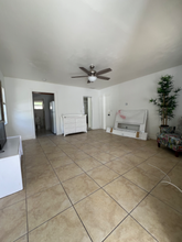 231 SW 15th St in Dania Beach, FL - Building Photo - Building Photo