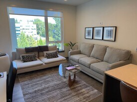 11903 NE 128th St, Unit 508 in Kirkland, WA - Building Photo