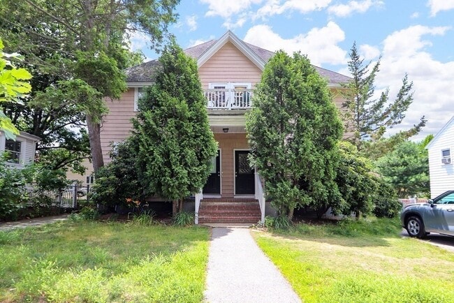 property at 12 Frances St