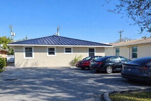 2309 Liberty St in Hollywood, FL - Building Photo