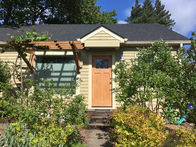 property at 1275 Jackson St