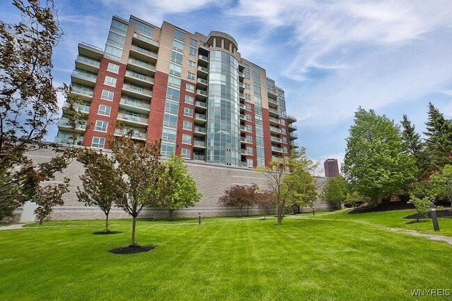 property at 132 Lakefront Blvd