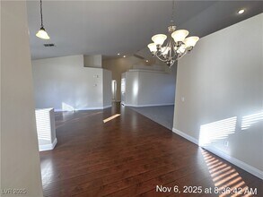 6052 Annmillie Ave in Las Vegas, NV - Building Photo - Building Photo