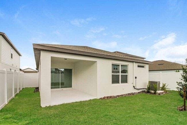 4005 Obsidian Dr in Spring Hill, FL - Building Photo - Building Photo