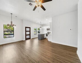 4818 Paula St in Houston, TX - Building Photo - Building Photo