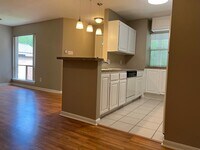 2401 Sycamore Ave, Unit B4 photo'