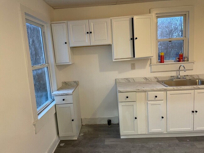 909 N Olive St in Mexico, MO - Building Photo - Building Photo