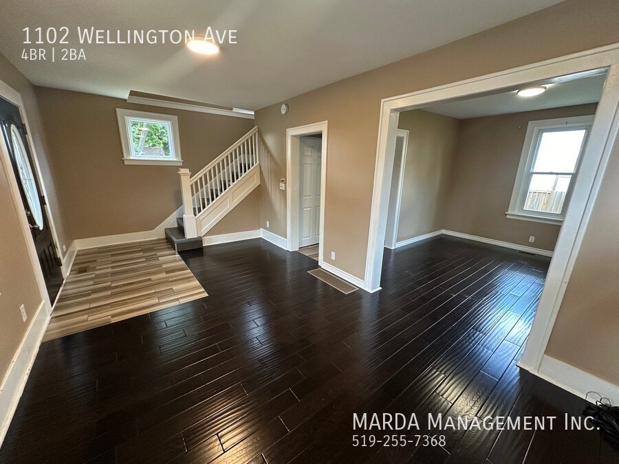 1102 Wellington Ave in Windsor, ON - Building Photo