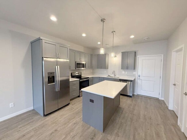 Valley View Townhomes