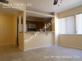1808 N 32nd St in Phoenix, AZ - Building Photo