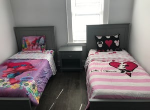 142 Mapes Ave in Newark, NJ - Foto de edificio - Building Photo