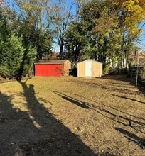 330 Eaton Ave in Hamilton Township, NJ - Building Photo - Building Photo