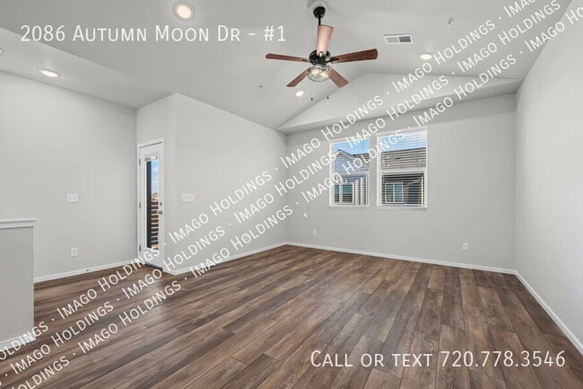 2086 Autumn Moon Dr in Windsor, CO - Building Photo - Building Photo