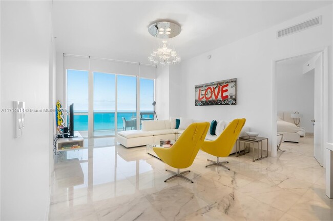15901 Collins Ave in Sunny Isles Beach, FL - Building Photo - Building Photo