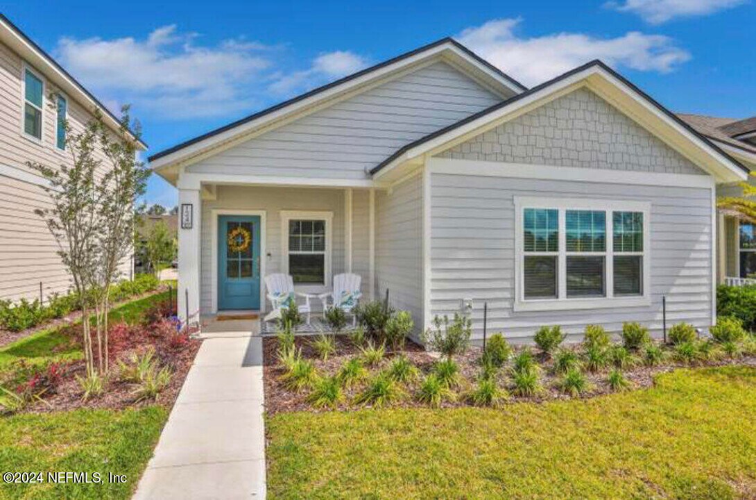 124 CLARYS in St. Augustine, FL - Building Photo