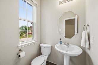 17606 Virlogeux Ln in Atascocita, TX - Building Photo - Building Photo