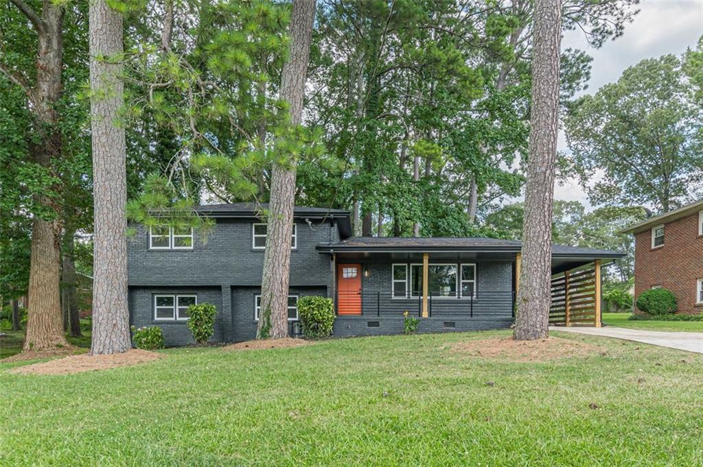 2352 Glendale Dr in Decatur, GA - Building Photo