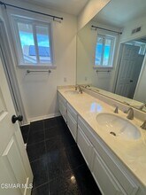 2479 Rikkard Dr in Thousand Oaks, CA - Building Photo - Building Photo