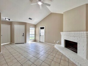 510 Greenlawn Blvd in Round Rock, TX - Building Photo - Building Photo