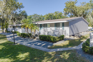 The Bungalows of Port Orange Apartamentos