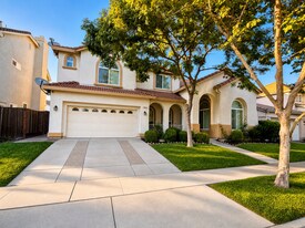 2641 Babson Dr in Elk Grove, CA - Building Photo