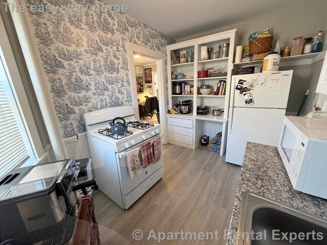 269 Huron Ave in Cambridge, MA - Building Photo - Building Photo